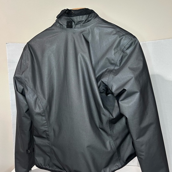 BMW Neon Yellow and Black Performance Jacket - Picture 9 of 9